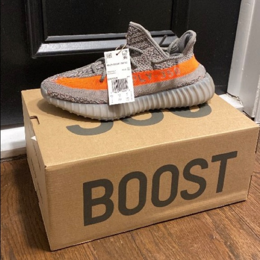 Adidas Yeezy 350 V2 Beluga Sneakers 8.5 W. 7 M Size